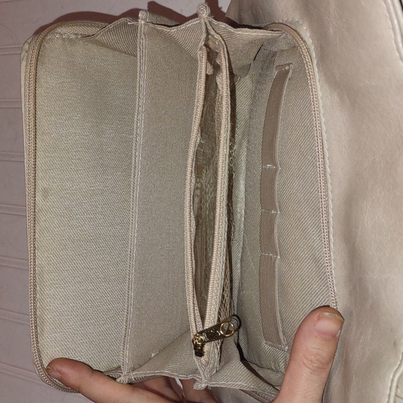 Collection Beige Shoulder Bag - Picture 12 of 13